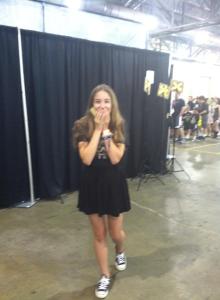 Shannon comic con photo op